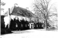 LS-Brallentin13_1920_Ostenhaus_Altes_Herrenhaus